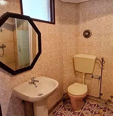 فندق Sintra Guest House *